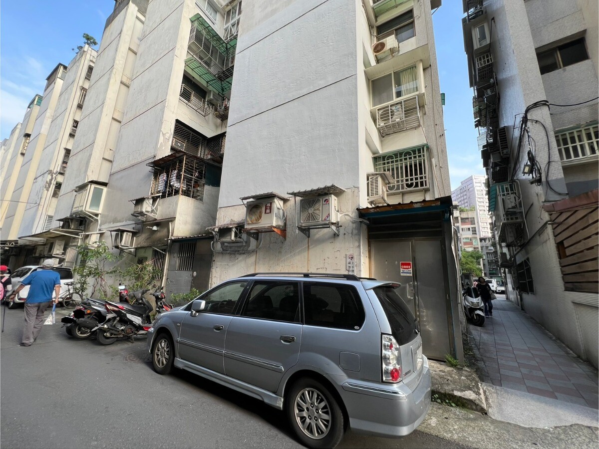 樂屋_台北市信義區海華九福名人待售房屋 台北市信義區海華九福名人待售房屋