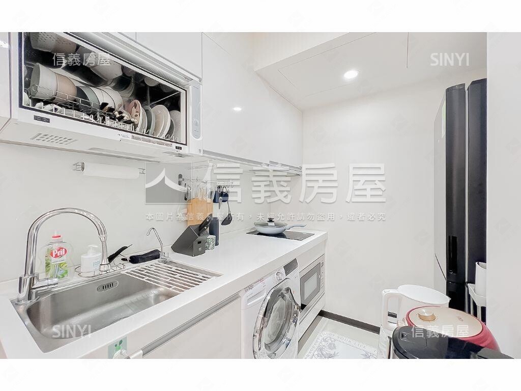 台中市西屯區達麗大道待售房屋