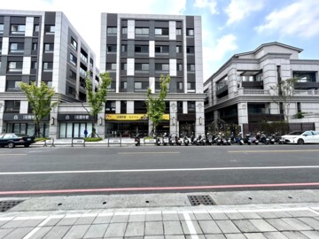 甲山林花園帝寶華廈區待售房屋