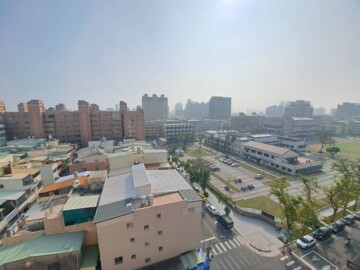 樂屋_校園芳鄰(公正路)待售房屋 校園芳鄰(公正路)待售房屋