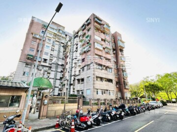 大湖內閣待售房屋