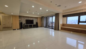 新站大學園區待售房屋