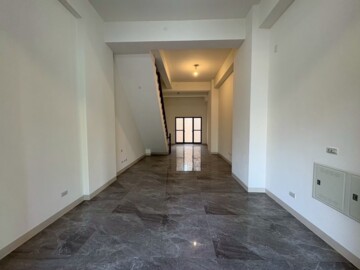 可餐飲油煙營登楠梓火車站全新店面 - Image 1