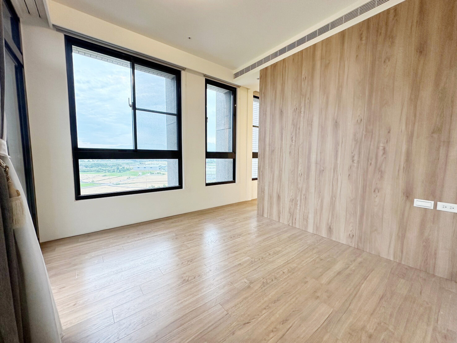 樂屋_台中市烏日區富旺天藍待售房屋 台中市烏日區富旺天藍待售房屋