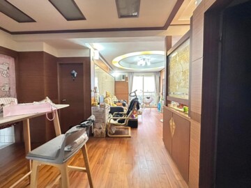 孟居山水風情待售房屋