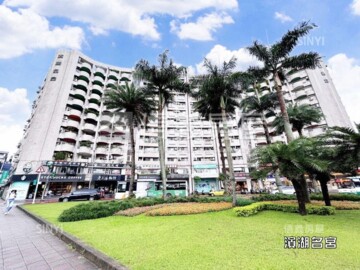 力霸湖濱待售房屋