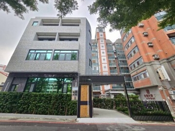 雷中街61巷14弄1號透天待售房屋