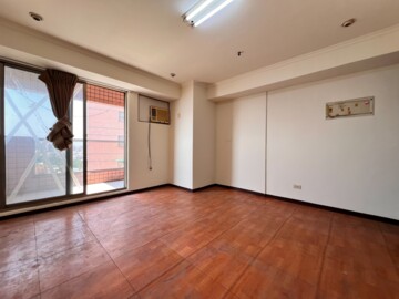 城市經典待售房屋