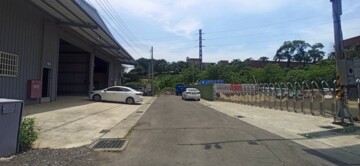 近平鎮工業區鐵皮倉庫 - Image 1