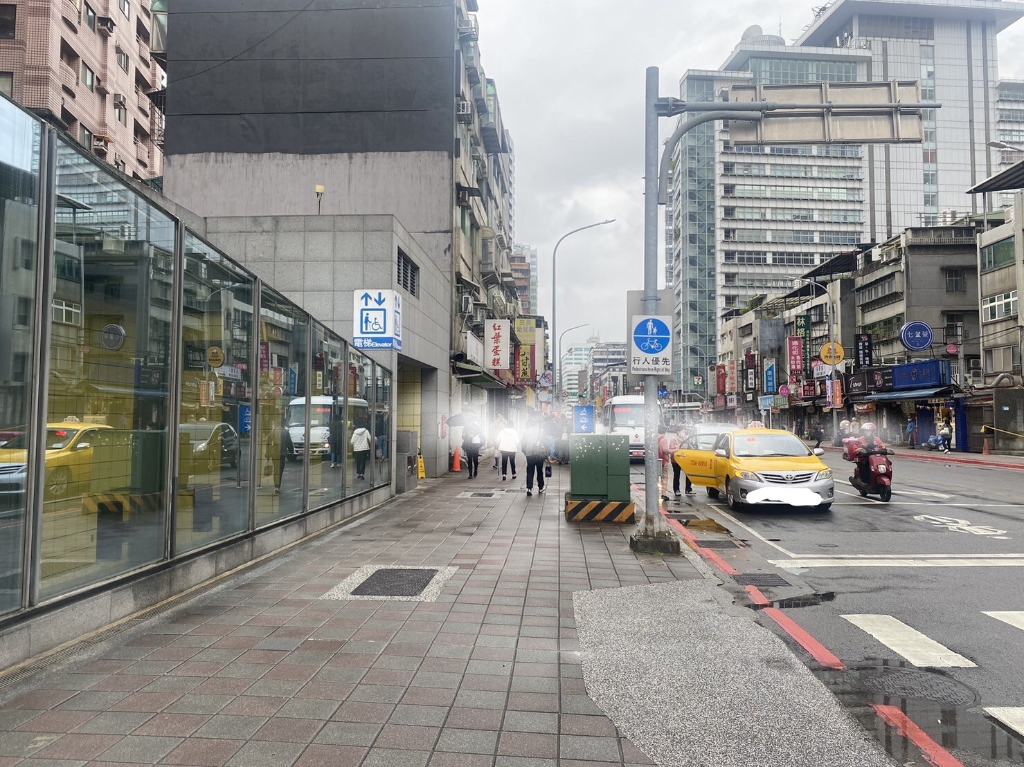 新北市新店區康和春秋待售房屋