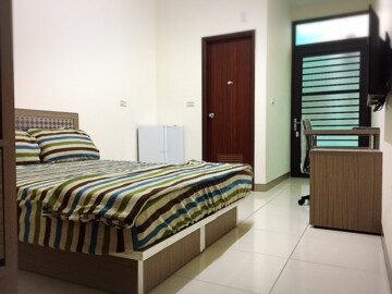 整棟獨立洗衣機、陽台、電梯套房 - Image 1