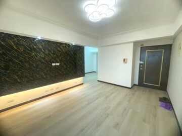 富貴小城B待售房屋