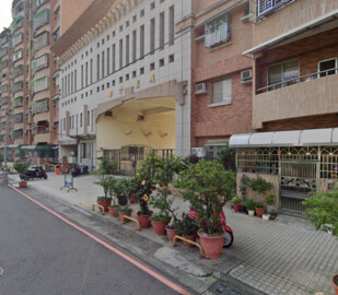 都會園地待售房屋