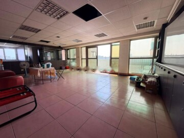 歐鄉大廈待售房屋