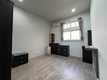 天龍待售房屋