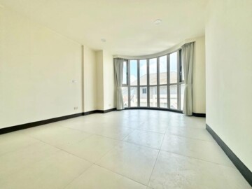 國際大鎮待售房屋