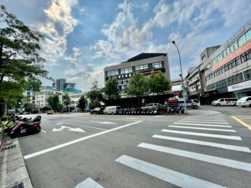 南港高鐵一樓廠辦公辦都更戶