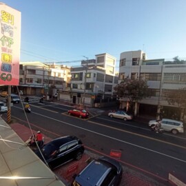 台中豐原補習班辦公室教室、美容美髮電商網紅工作室 - Image 1