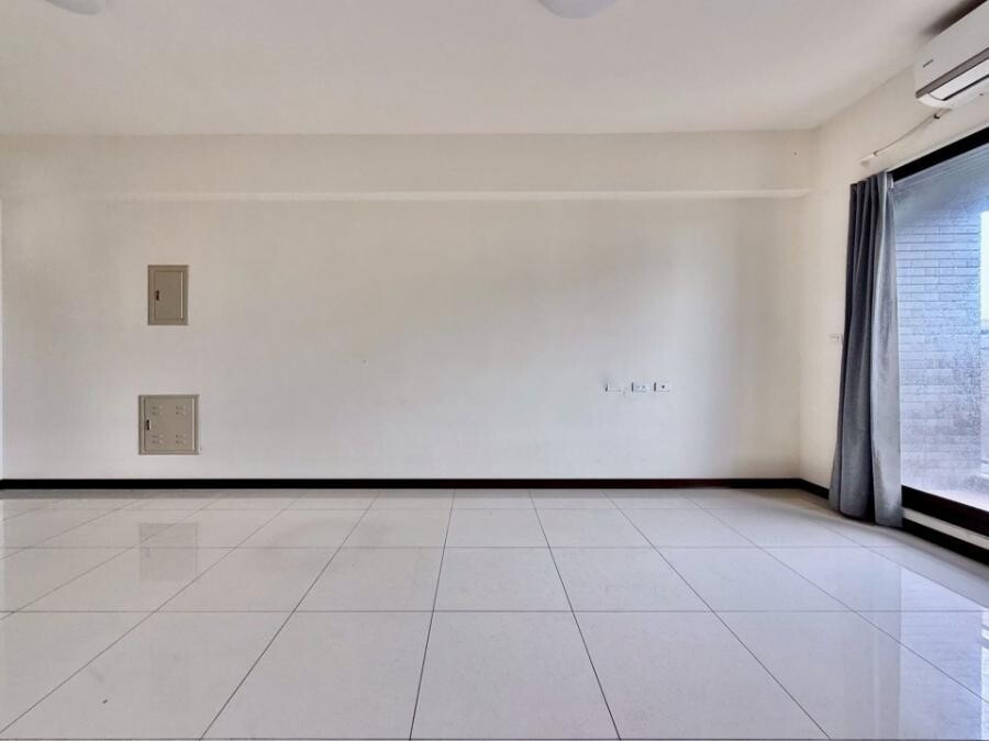 樂屋_台中市北屯區勝麗方程市待售房屋 台中市北屯區勝麗方程市待售房屋