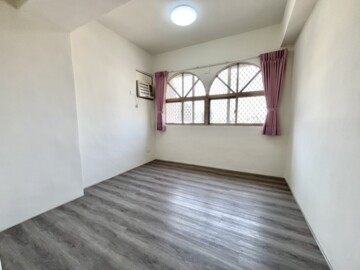 歐洲風情畫待售房屋