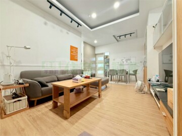 御品名邸待售房屋