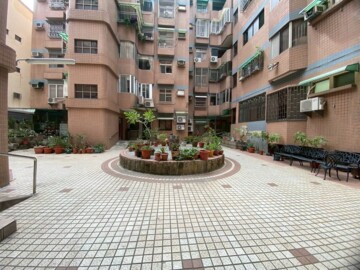 御品名邸待售房屋