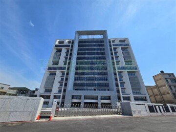 E002全新優質廠辦A6 - Image 1