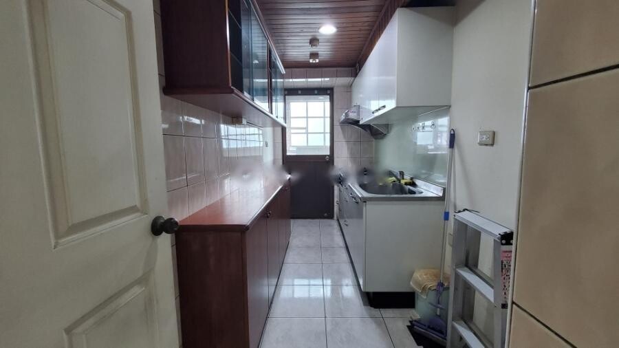 樂屋_台南市東區鄉城陽光鎮待售房屋 台南市東區鄉城陽光鎮待售房屋