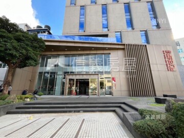 萬能及第待售房屋