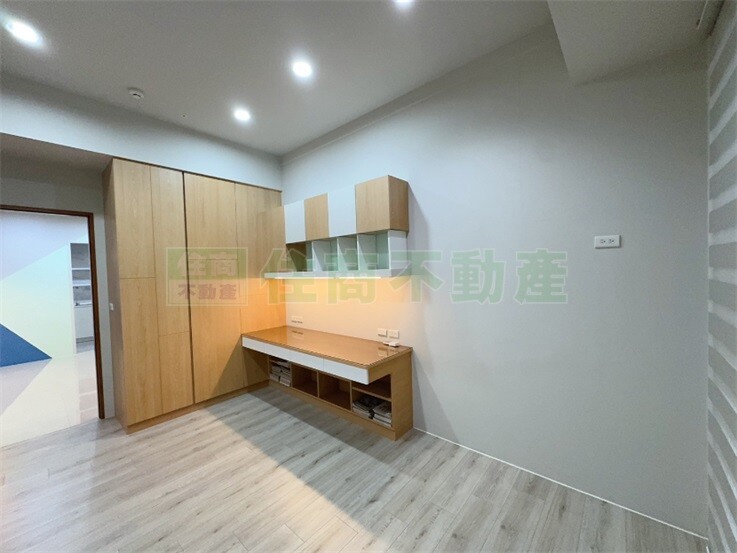 樂屋_台南市中西區凌波揚待售房屋 台南市中西區凌波揚待售房屋