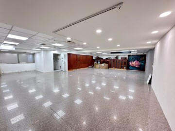 樂屋_現代經典待售房屋 現代經典待售房屋