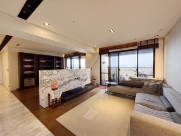 青年市待售房屋
