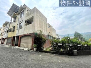 薇納市花園別墅待售房屋
