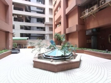 公園院待售房屋