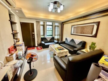 萬能及第待售房屋