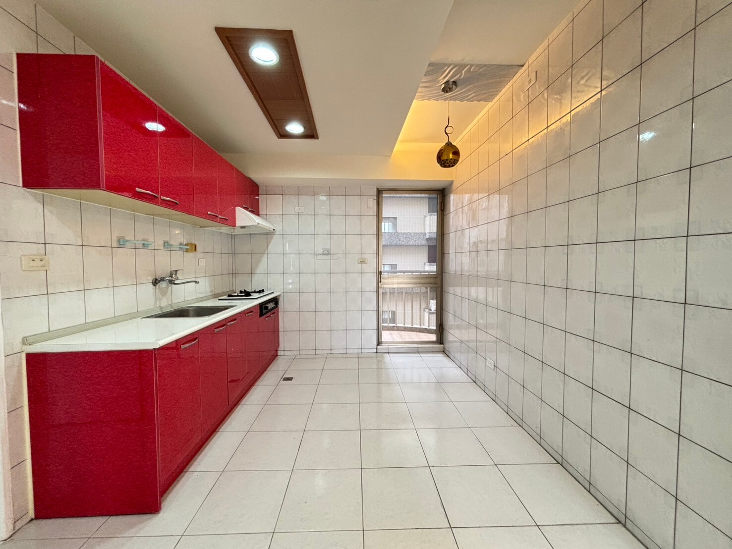樂屋_屏東縣潮州鎮歐洲宮廷待售房屋 屏東縣潮州鎮歐洲宮廷待售房屋