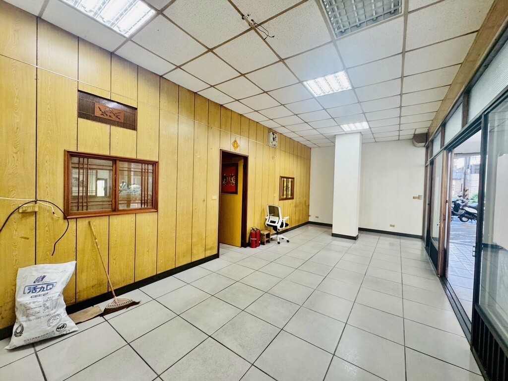 台中市大雅區環雅大鎮待售房屋