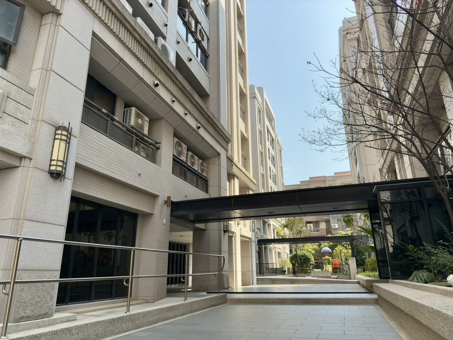 樂屋_台中市沙鹿區時代一景待售房屋 台中市沙鹿區時代一景待售房屋