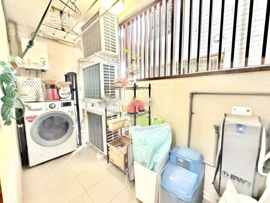 高雄市前鎮區瑞祥班超區待售房屋