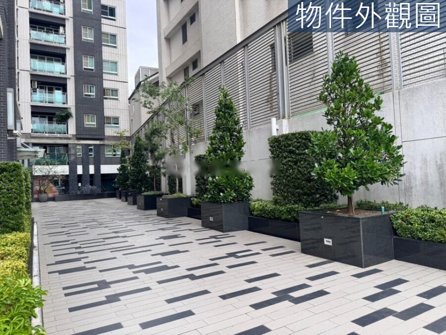 樂屋_台南市東區澄品觀邸待售房屋 台南市東區澄品觀邸待售房屋