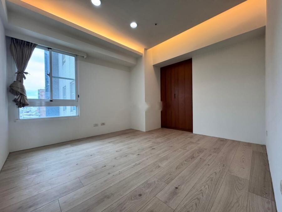 樂屋_台南市東區澄品觀邸待售房屋 台南市東區澄品觀邸待售房屋