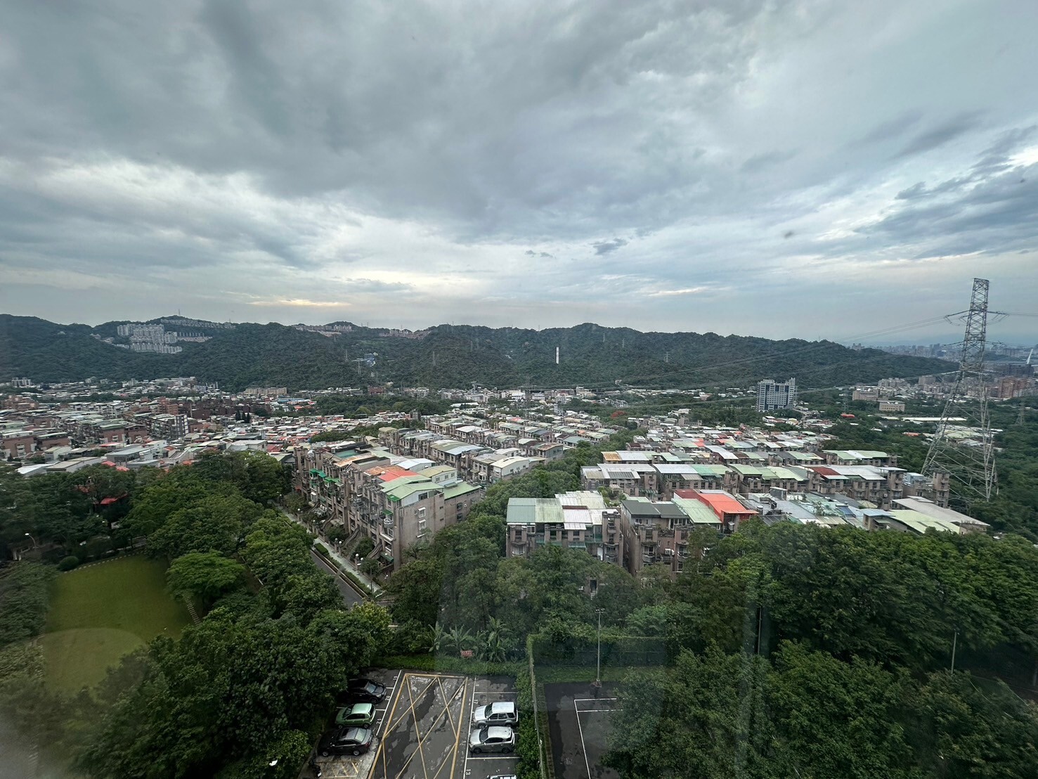 新北市新店區黎明清境觀天下1待售房屋
