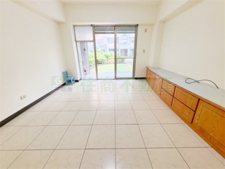 台南市新市區永新社區CD區/勞工住宅CD區待售房屋
