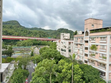 醉夢溪畔待售房屋
