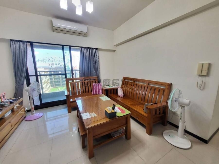 桂林鳳頂商圈哲園❤️大三房❤️平車❤️雙衛開窗