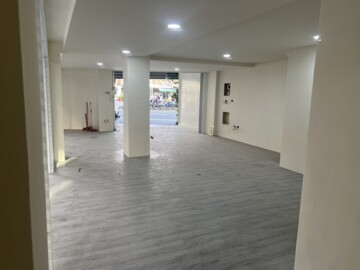 公園小北路雙店面約33坪明亮角窗優質店面 - Image 1