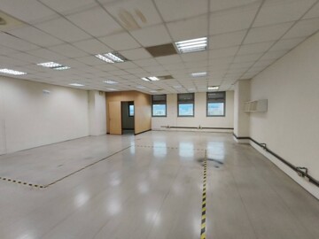 中正路輔大商辦 - Image 1