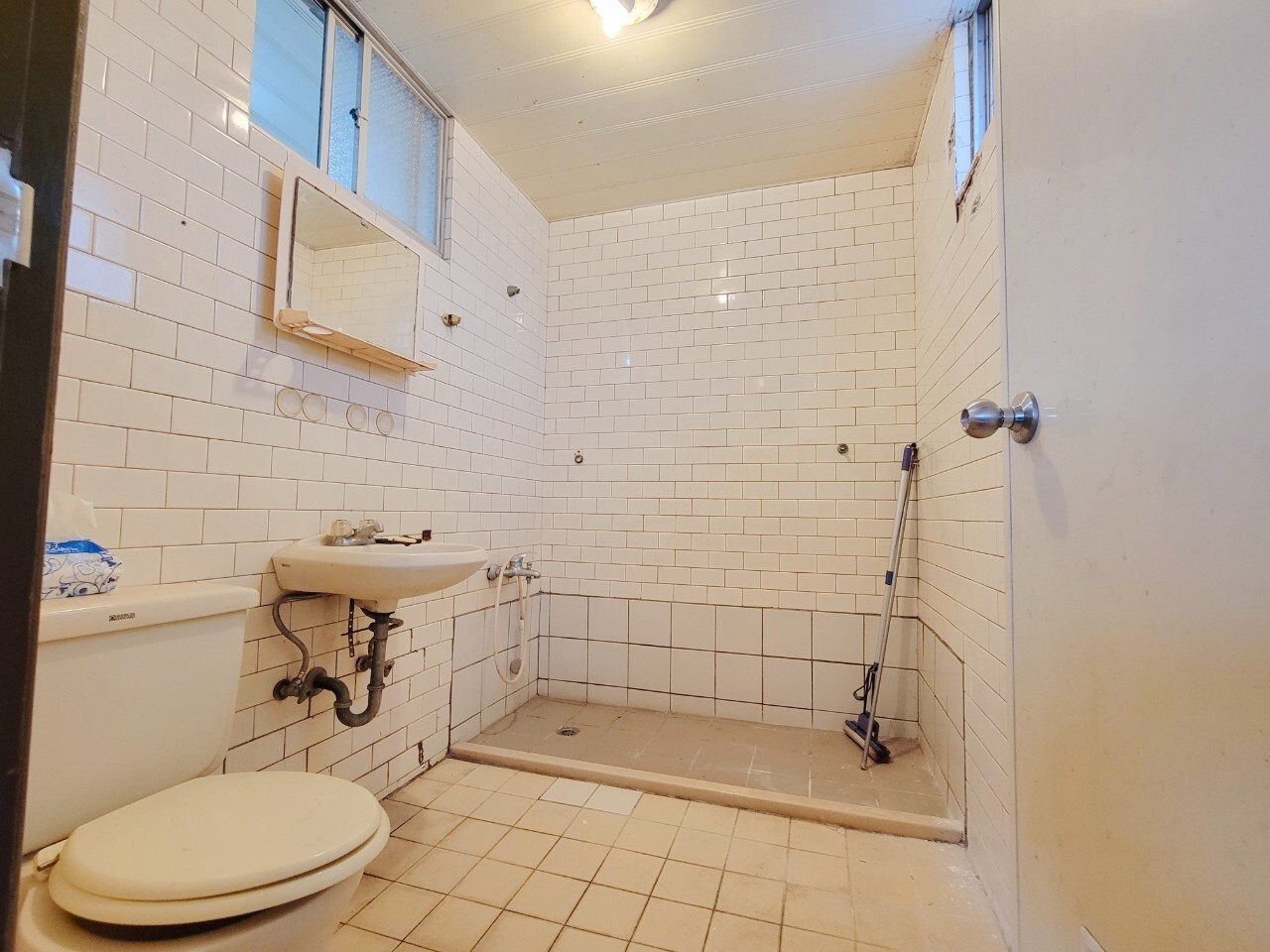 樂屋_新北市新店區玫瑰園/玫瑰中國城待售房屋 新北市新店區玫瑰園/玫瑰中國城待售房屋