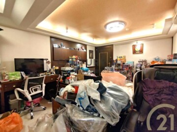 名人世界待售房屋