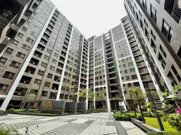 鴻廣新A7待售房屋